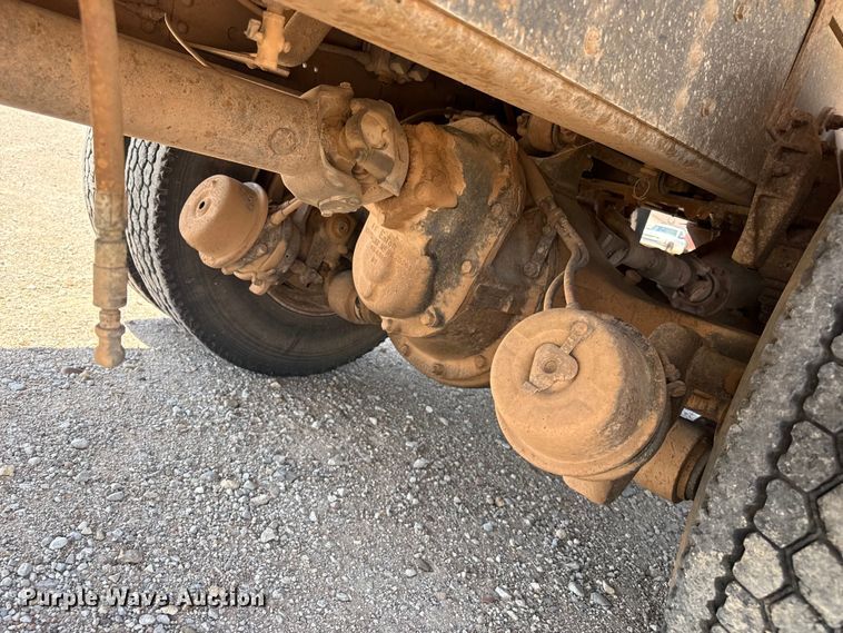 image for item FB6769 1995 GMC Top Kick C6500 dump truck