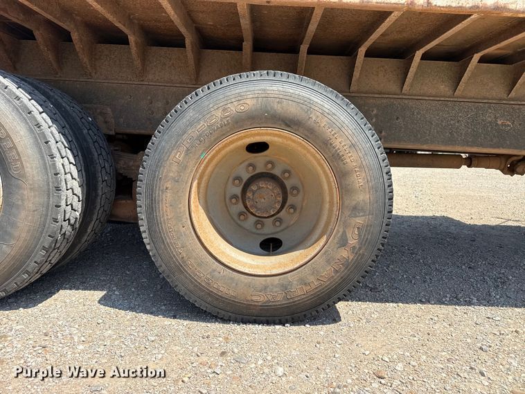 image for item FB6769 1995 GMC Top Kick C6500 dump truck