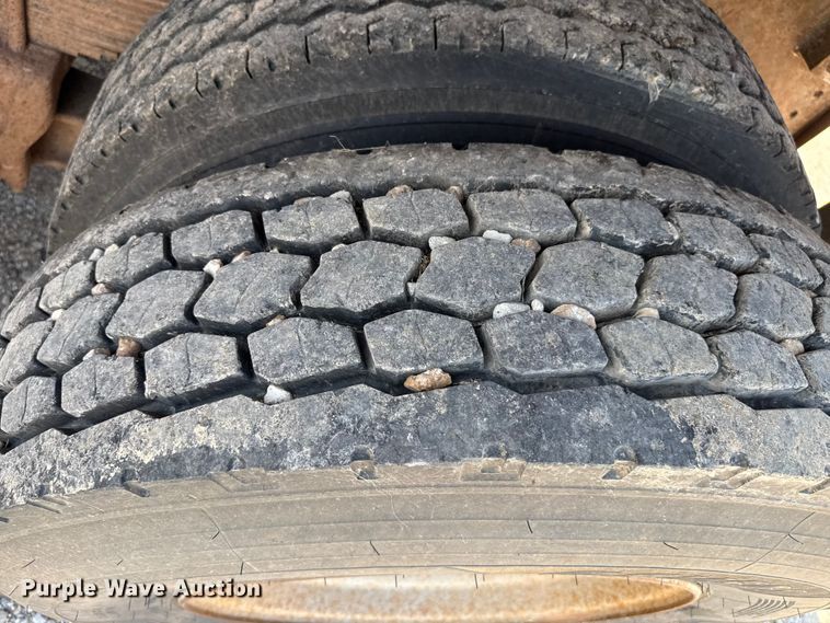 image for item FB6769 1995 GMC Top Kick C6500 dump truck