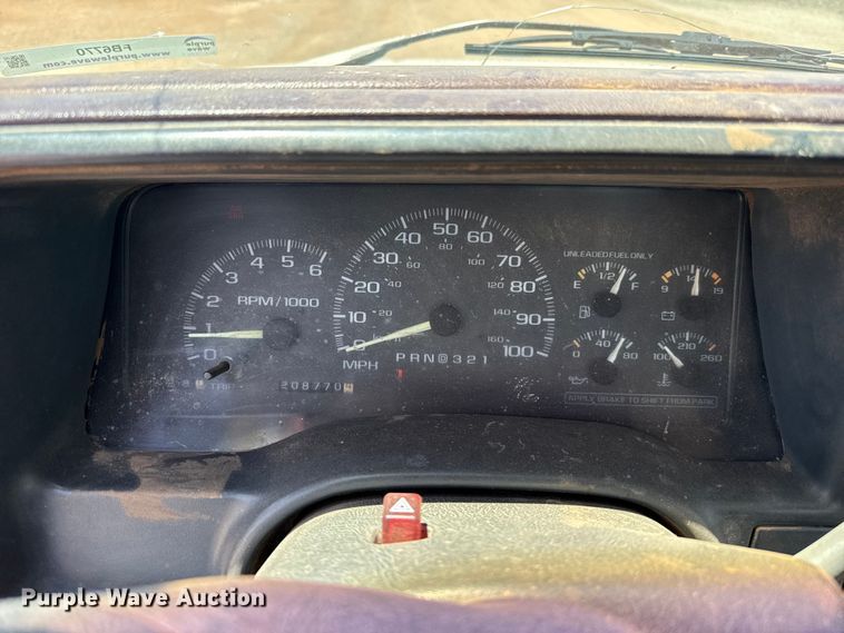 image for item FB6770 1997 Chevrolet C1500 pickup truck