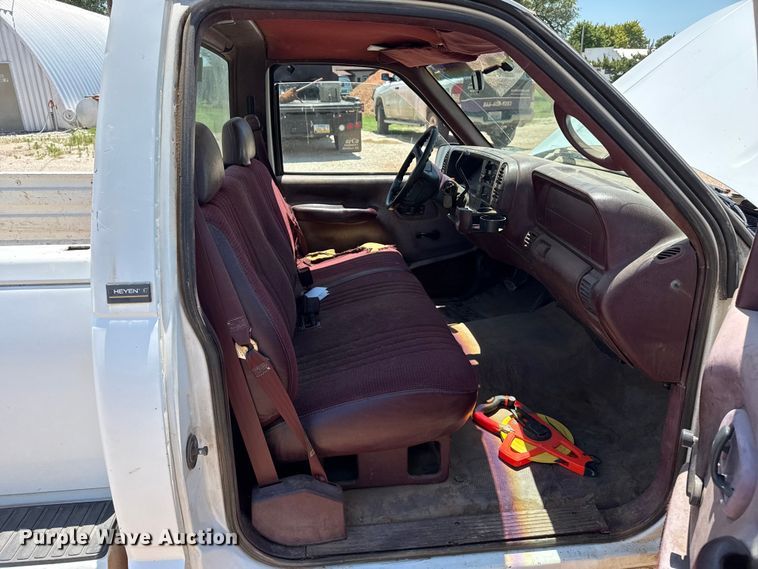 image for item FB6770 1997 Chevrolet C1500 pickup truck
