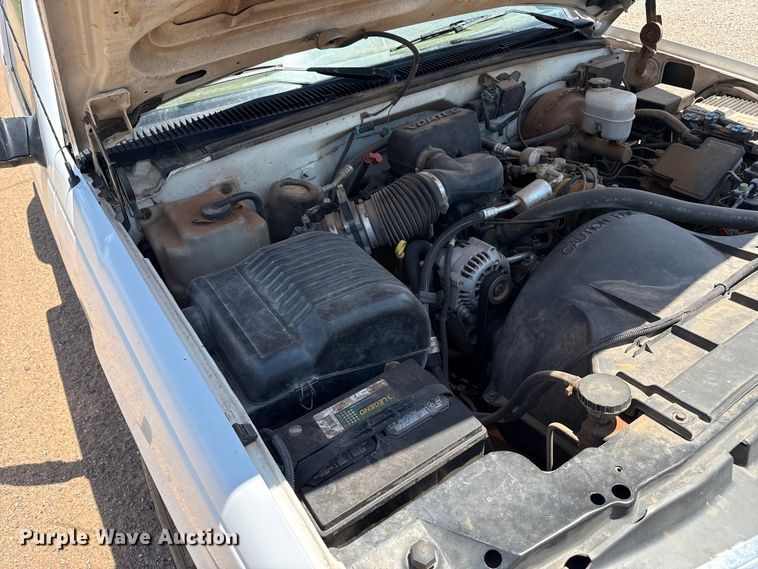 image for item FB6770 1997 Chevrolet C1500 pickup truck