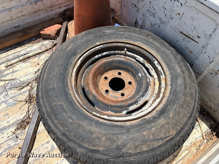 image for item FB6770 1997 Chevrolet C1500 pickup truck