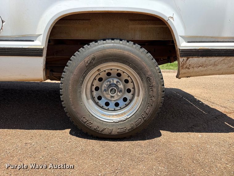 image for item FB6770 1997 Chevrolet C1500 pickup truck