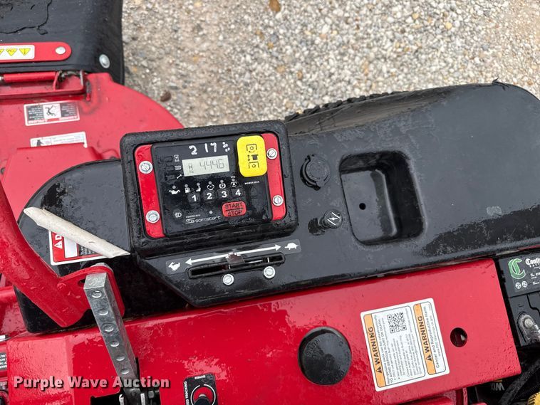 image for item FB6840 Bush Hog HDZ3173 ZTR lawn mower