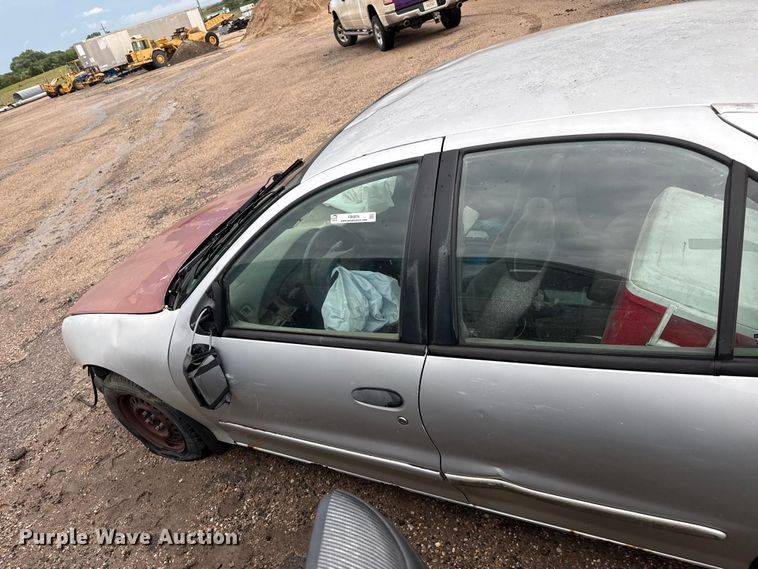 image for item FB6876 2004 Chevrolet Cavalier 