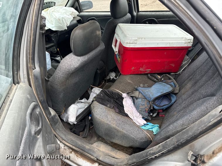 image for item FB6876 2004 Chevrolet Cavalier 
