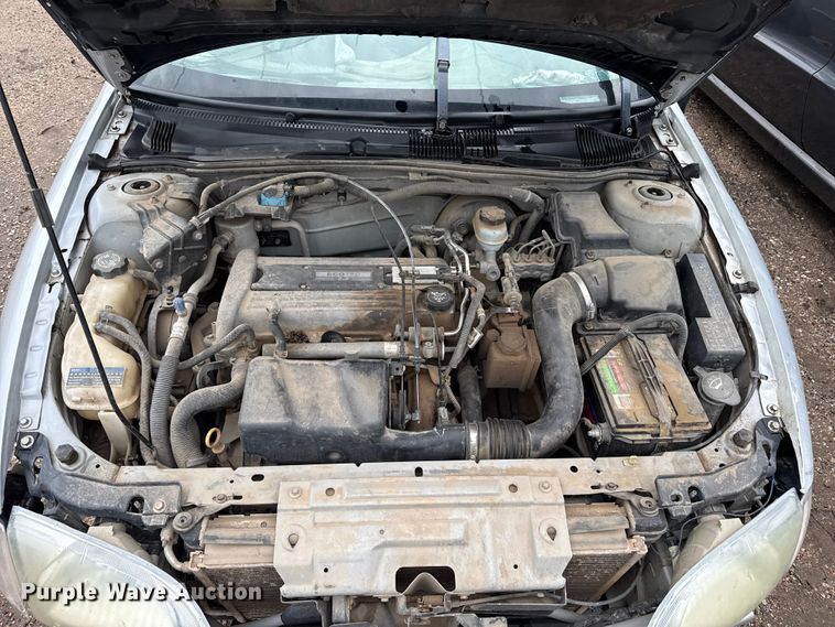image for item FB6876 2004 Chevrolet Cavalier 