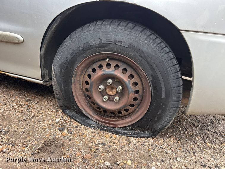 image for item FB6876 2004 Chevrolet Cavalier 