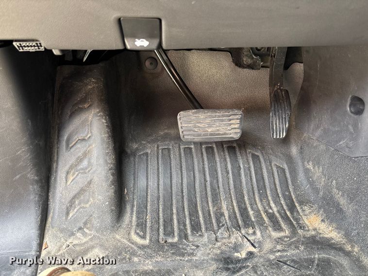 image for item FC1667 2020 Chevrolet Silverado 1500 Crew Cab pickup truck