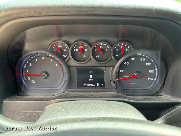 image for item FC1667 2020 Chevrolet Silverado 1500 Crew Cab pickup truck