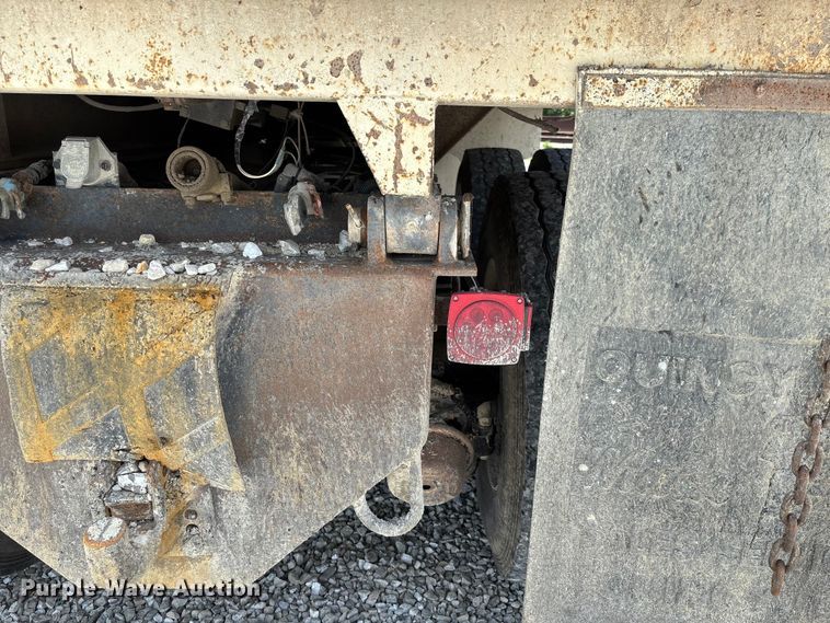 image for item FC1676 2007 Mack CHN613 dump truck