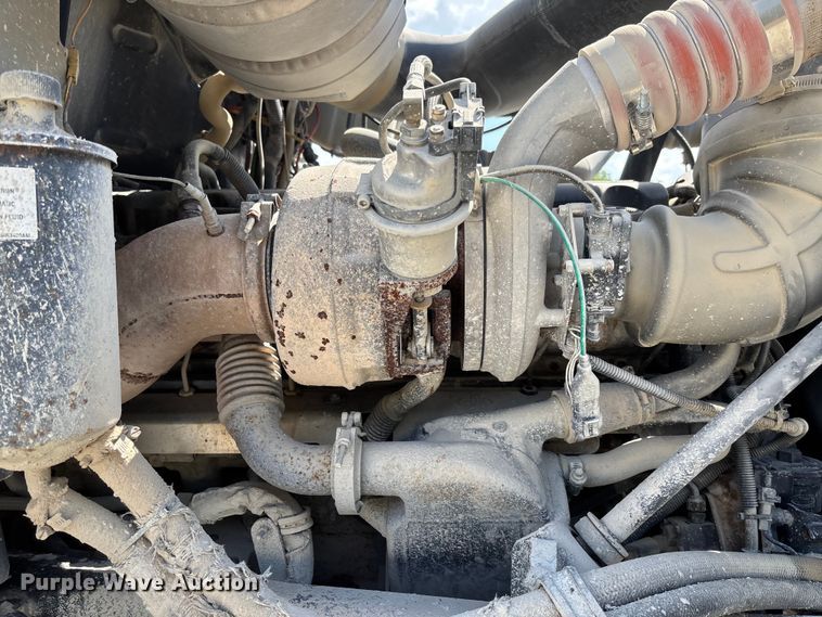image for item FC1676 2007 Mack CHN613 dump truck