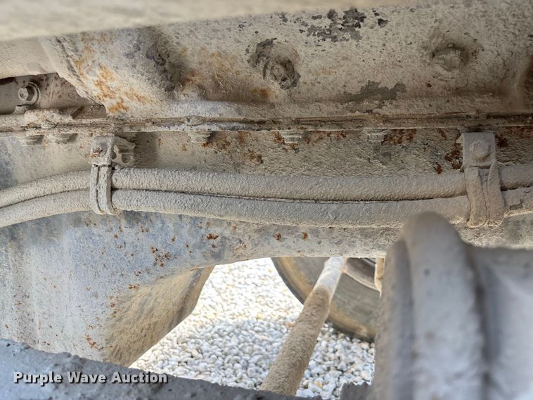 image for item FC1676 2007 Mack CHN613 dump truck