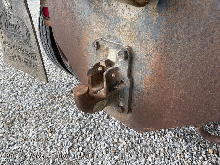 image for item FC1677 2007 Mack CHN613 dump truck