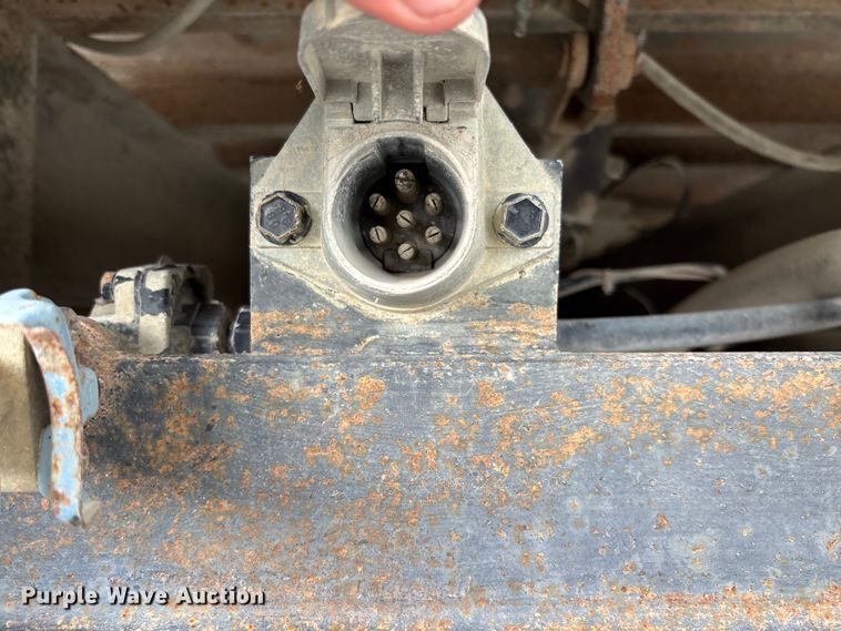 image for item FC1677 2007 Mack CHN613 dump truck