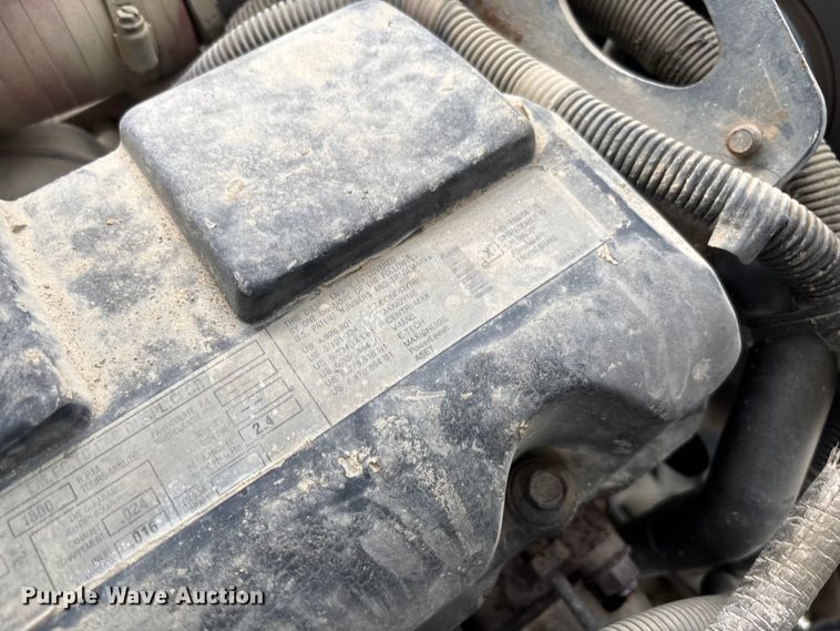 image for item FC1677 2007 Mack CHN613 dump truck