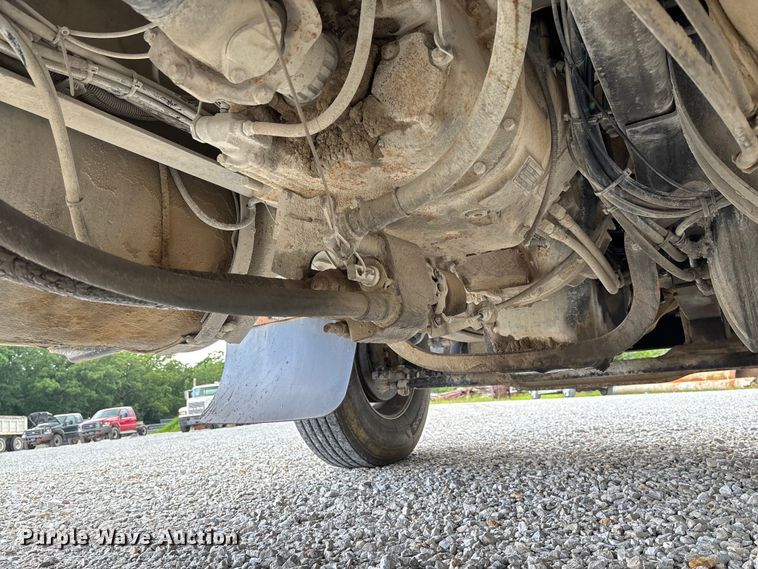 image for item FC1677 2007 Mack CHN613 dump truck