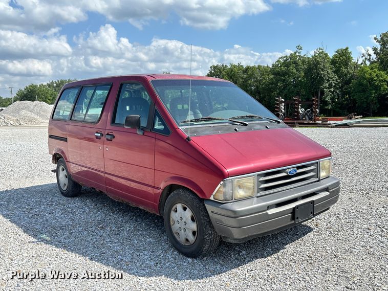 image for item FC1678 1996 Ford Aerostar XLT van