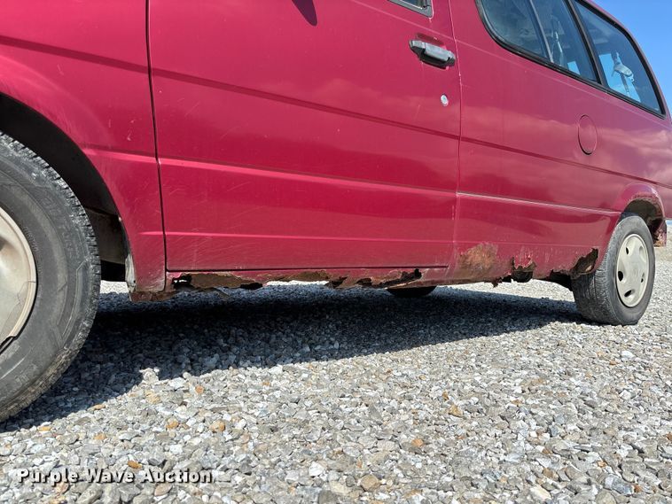 image for item FC1678 1996 Ford Aerostar XLT van