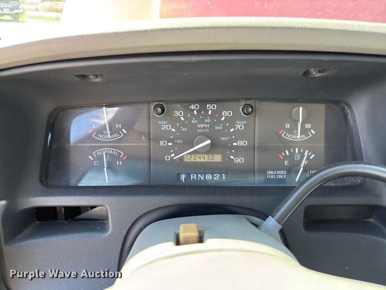 image for item FC1678 1996 Ford Aerostar XLT van