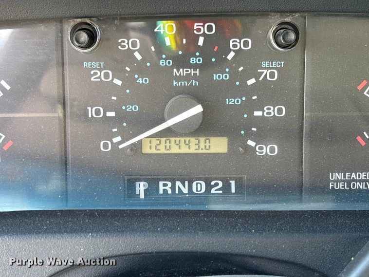 image for item FC1678 1996 Ford Aerostar XLT van