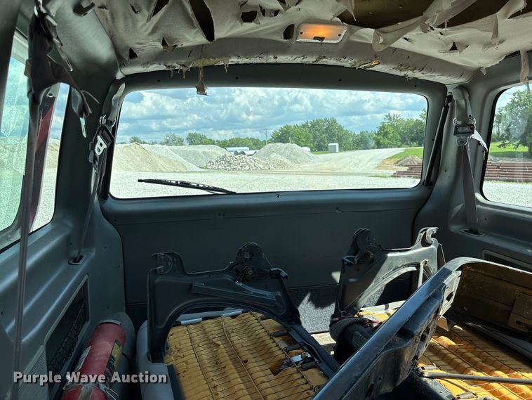 image for item FC1678 1996 Ford Aerostar XLT van