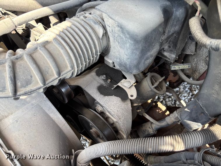 image for item FC1678 1996 Ford Aerostar XLT van