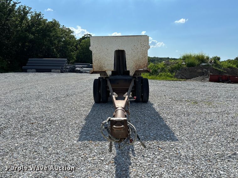 image for item FC1679 End dump pup trailer