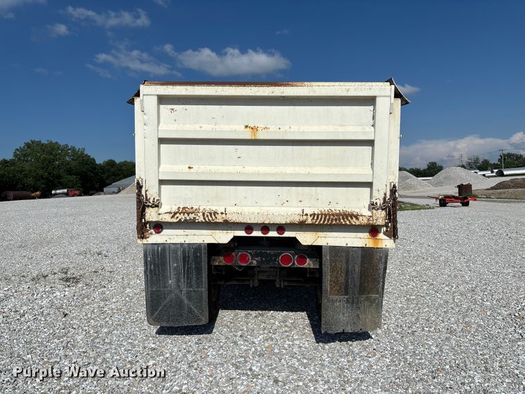 image for item FC1679 End dump pup trailer