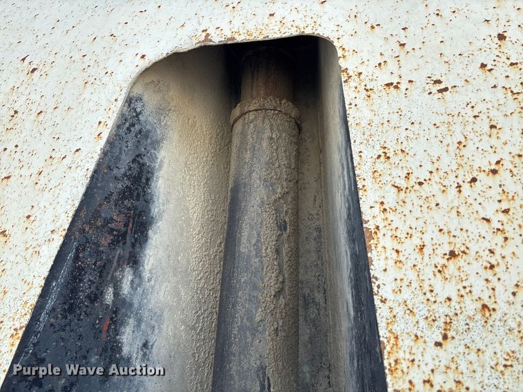 image for item FC1679 End dump pup trailer