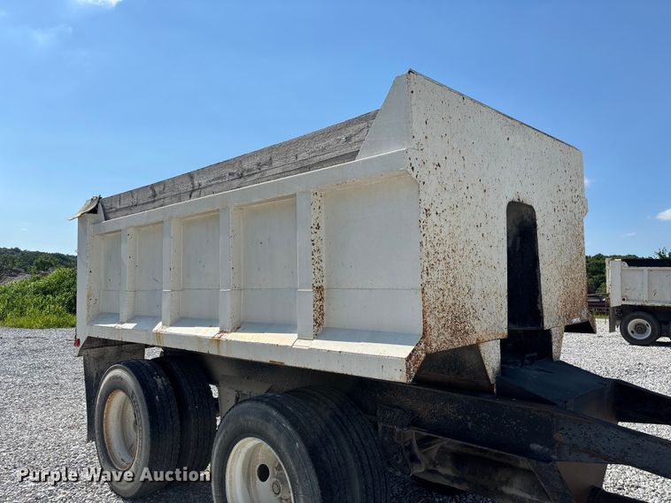 image for item FC1679 End dump pup trailer