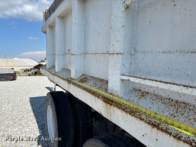 image for item FC1679 End dump pup trailer