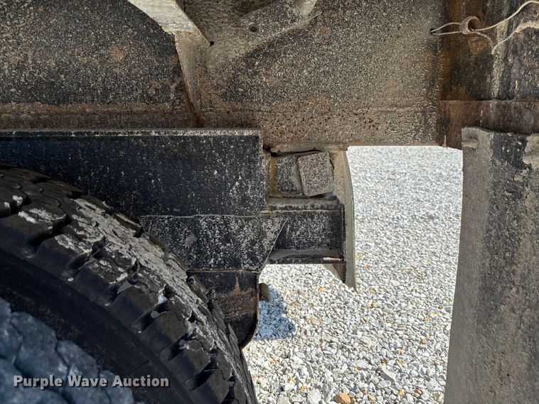 image for item FC1679 End dump pup trailer