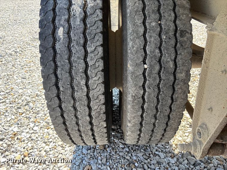 image for item FC1679 End dump pup trailer