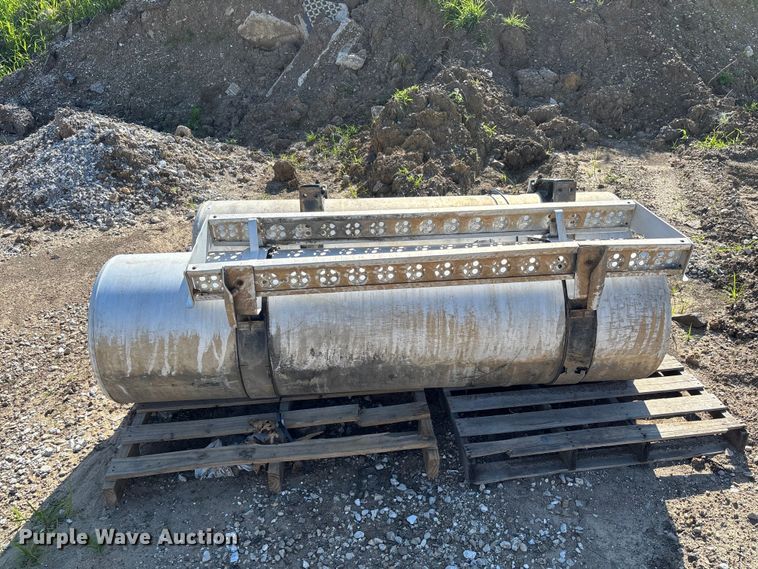 image for item FC1680 Truck parts