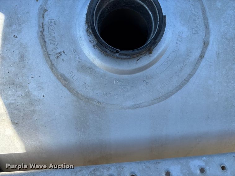 image for item FC1680 Truck parts