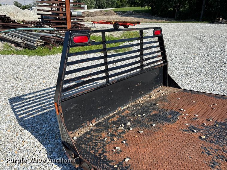 image for item FC1681 Flat bed
