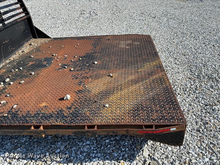 image for item FC1681 Flat bed