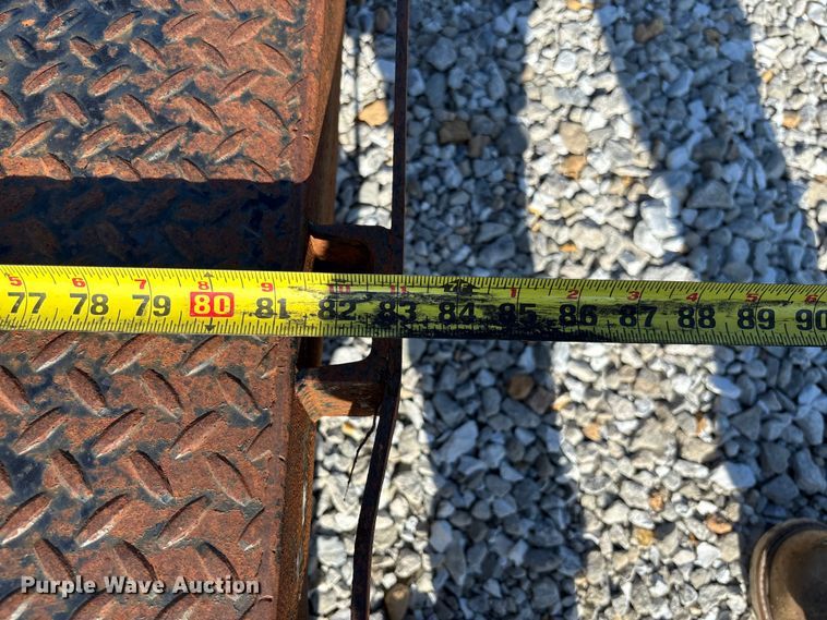 image for item FC1681 Flat bed