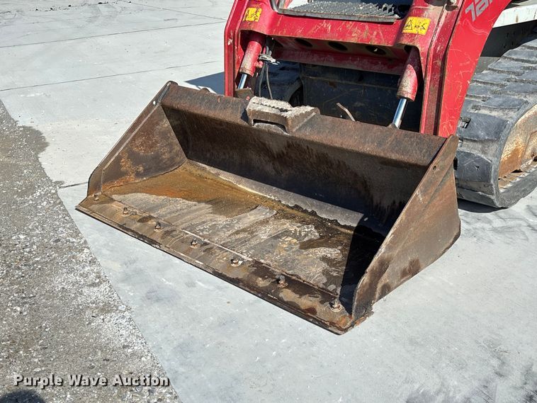 image for item FC1704 2016 Takeuchi TL8 tracked skid steer loader