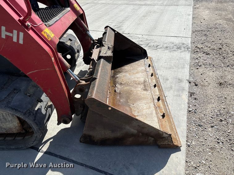 image for item FC1704 2016 Takeuchi TL8 tracked skid steer loader