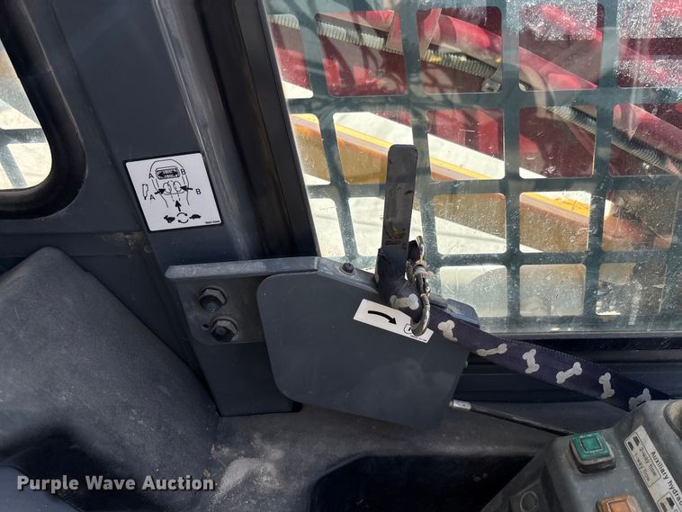 image for item FC1704 2016 Takeuchi TL8 tracked skid steer loader