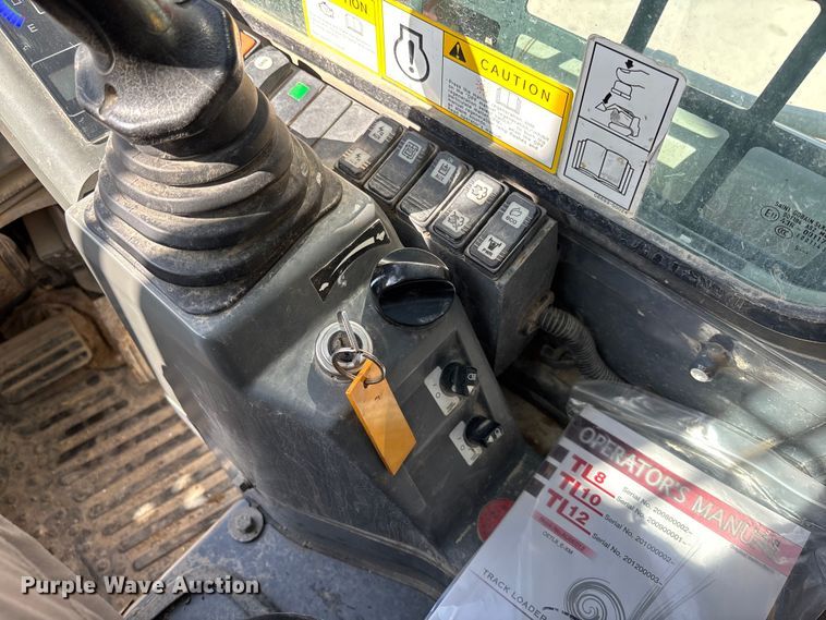 image for item FC1704 2016 Takeuchi TL8 tracked skid steer loader