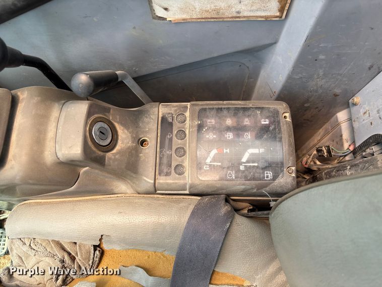image for item FC1708 Hitachi EX75UR mini excavator