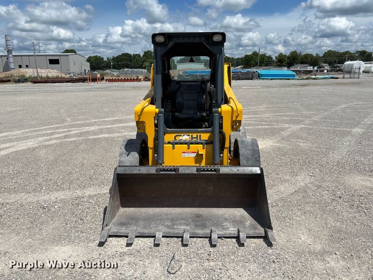 image for item FC1716 2013 Gehl 4640 skid steer loader