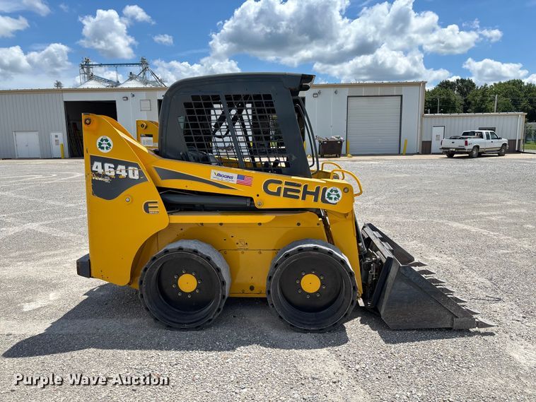 image for item FC1716 2013 Gehl 4640 skid steer loader
