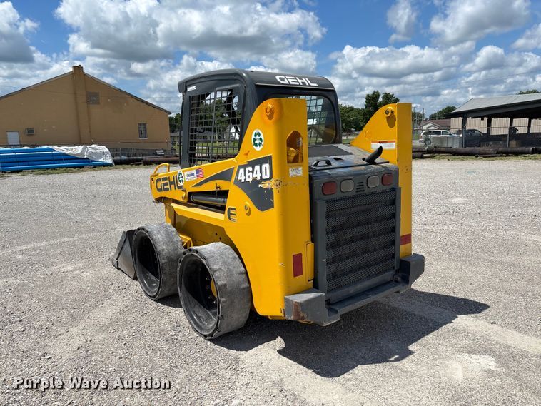 image for item FC1716 2013 Gehl 4640 skid steer loader