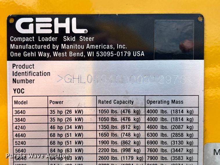 image for item FC1716 2013 Gehl 4640 skid steer loader