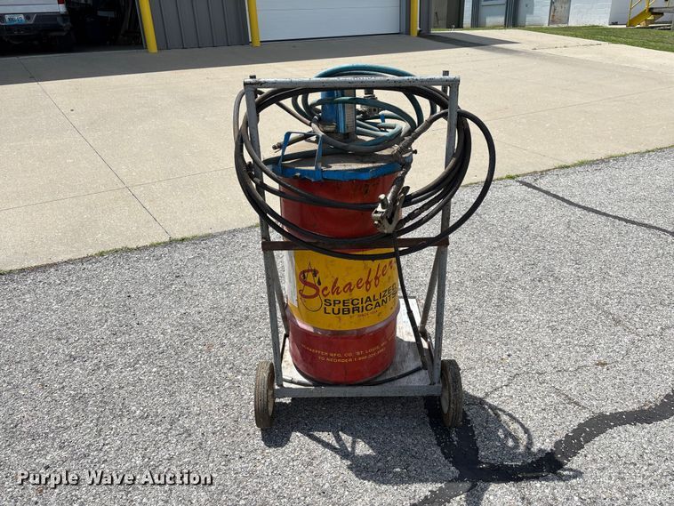 image for item FC1718 Macnaught P5 pneumatic grease pump